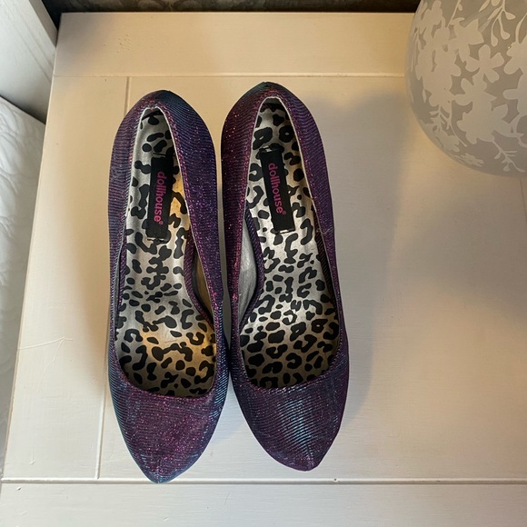 Platform Heels - Picture 3 of 3